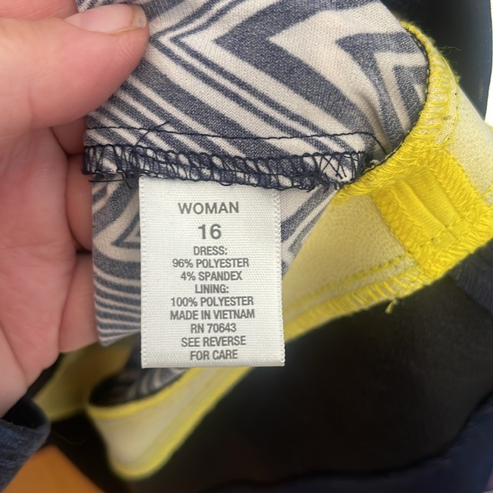 Dress Barn Chevron Dress Size 16 - Picture 4 of 5